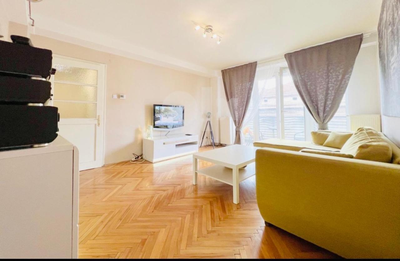 Apartment Baseskija Sarajevo Bagian luar foto