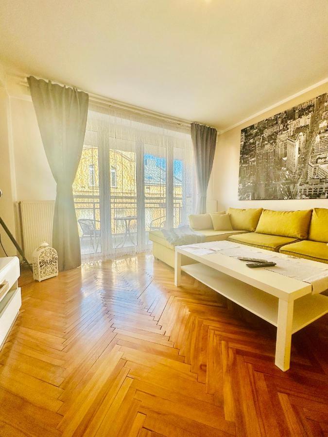Apartment Baseskija Sarajevo Bagian luar foto